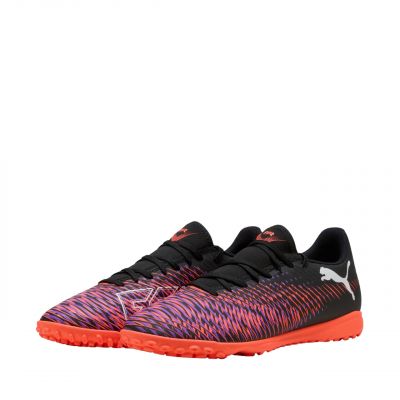 2. Buty piłkarskie Puma Future 8 Play TT M 108378 01