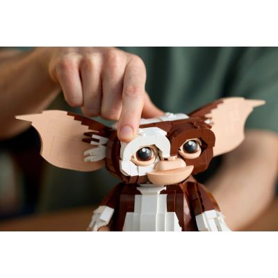5. LEGO Ideas 21361 - Gremliny rozrabiają: Gizmo