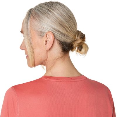 8. Koszulka Asics Core LS Top W 2012D181701