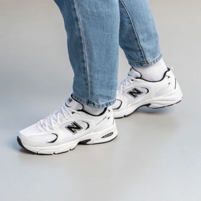 8. Buty New Balance MR530EWB