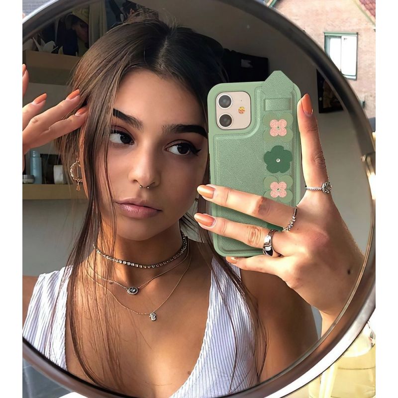 13. Kingxbar Sweet Series żelowe etui ozdobione oryginalnymi Kryształami Swarovskiego z podstawką iPhone 12 Pro Max niebieski