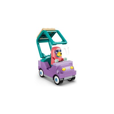 5. LEGO Bluey 11216 - Babunie z Bingo i Blue