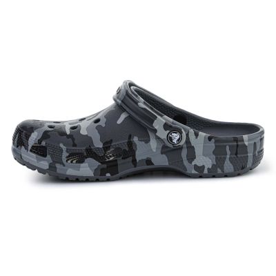 5. Klapki Crocs Classic Printed Camo Clog M 206454-0IE