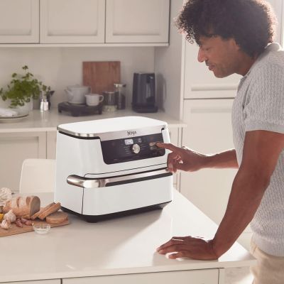 4. Frytkownica beztłuszczowa NINJA AF500EUWH Foodi