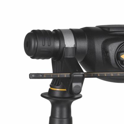 7. Młotowiertarka 800W 2,6J DeWalt D25133K