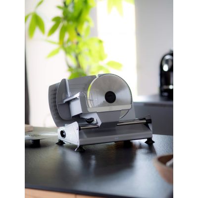 18. ELDOM KRAJALNICA SNIP,METALOWA, 2 NOŻE, MOC 150 W