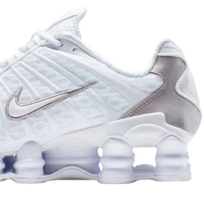 7. Buty sportowe męskie Nike SHOX TL Metallic Silver białe - AV3595-100