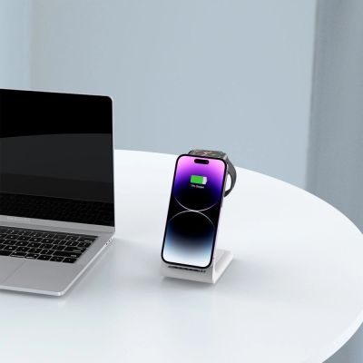 7. Stacja ładująca Tech-Protect QI15W-A36 3w1 dla Apple - biała
