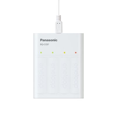 2. ŁADOWARKA PANASONIC SMARTPLUS USB + 4 x AA ENELOOP 2000 mAh