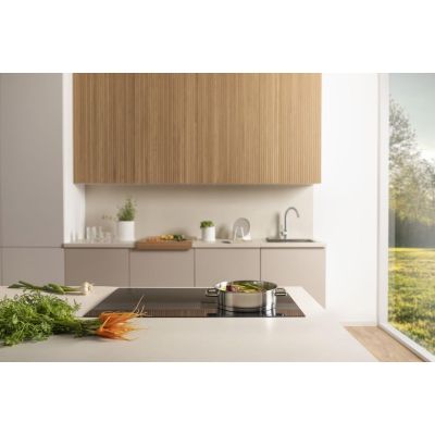 27. Płyta indukcyjna GORENJE GI8432BSCWF 80 cm