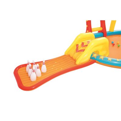 7. Bestway 53068 Dmuchany Plac zabaw 435x213x117cm