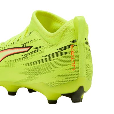 9. Buty piłkarskie dla dzieci Puma Ultra 6 Match FG/AG 108701 01