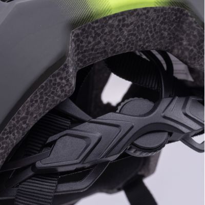 5. Kask rowerowy Hi-Tec Ivaar Jr 92800664411