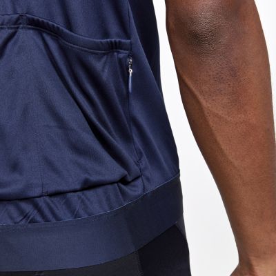 4. Męska Koszulka z krótkim rękawem CORE ESSENCE JERSEY REGULAR FIT M