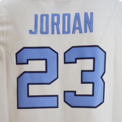 3. Koszulka Swingman Air Jordan NCAA (UNC) Michael Jordan Jersey Replica - CN3000-100