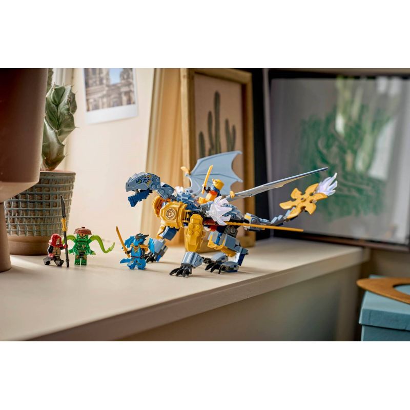 9. LEGO Ninjago 71855 - Bitwa smoka Riyu