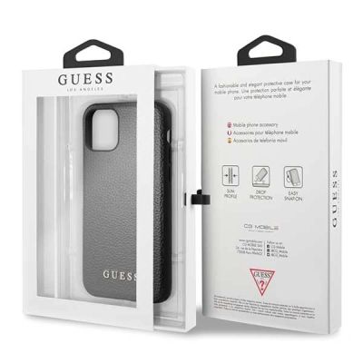 7. Etui Guess Iridescent na iPhone 11 Pro Max - czarne