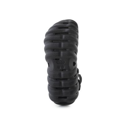 12. Chodaki Crocs Echo Clog 207937-001