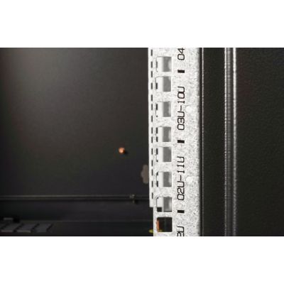 29. Digitus Szafa sieciowa wisząca Unique 19" 12U rack 600x600, drzwi szyba, czarny, niedzielona, złożona, 100kg