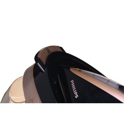9. Żelazko z generatorem pary Philips  GC9682/80 (2800W; kolor czarny)