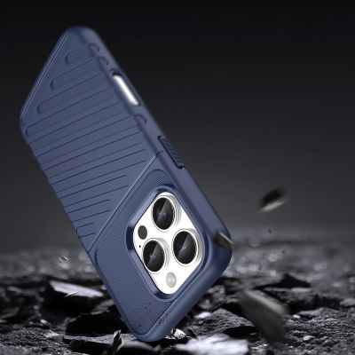 5. Etui Thunder Case na iPhone 16e / 17e silikonowy pancerny pokrowiec - niebieskie