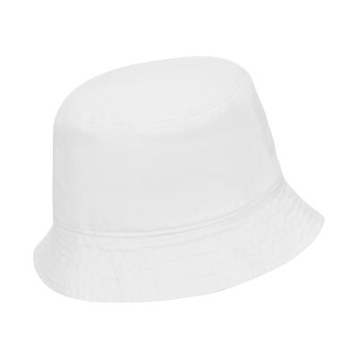 3. Czapka kapelusz Nike Apex biała FB5381 100
