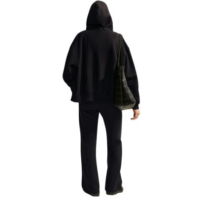 8. Spodnie damskie Nike Studio Fleece Medium Weight czarne IM8078 001