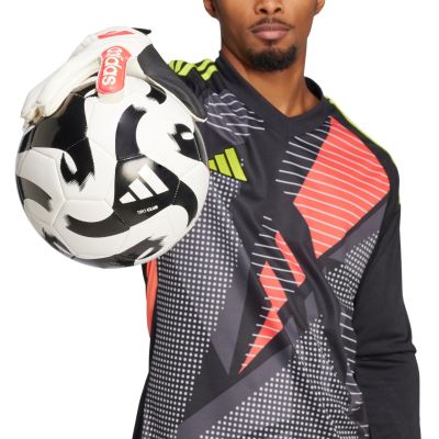 11. Rękawice bramkarskie adidas Copa Club Goalkeeper M JH3789