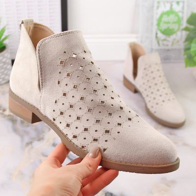 2. Botki wsuwane M.Daszyński W SAN12B