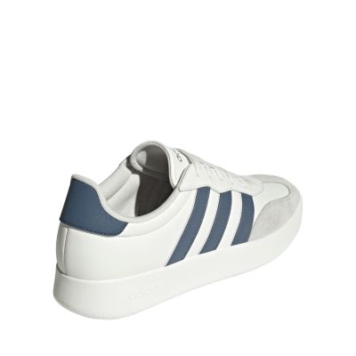9. Buty adidas Barreda M JR1318