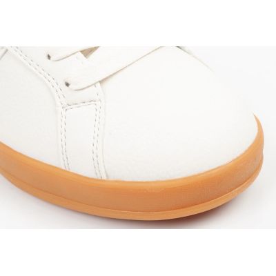 5. Fila buty sportowe damskie Foro trampki białe modne wygodne