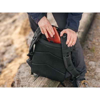 12. Plecak wyprawowy 16" Tracer Evo Black 25L