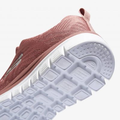 9. Buty sportowe damskie różowe Skechers Graceful Get Connected (12615-MVE)
