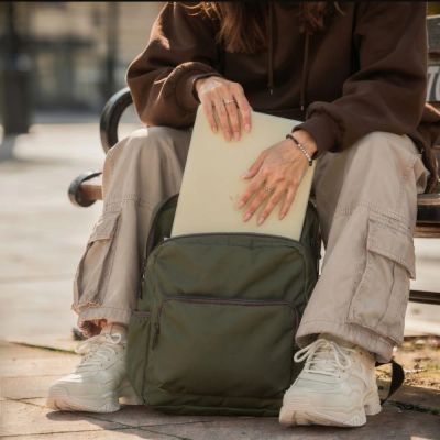 6. Etui Tech-Protect Softshell na MacBook Neo 13 2026 - przezroczyste matowe