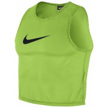 Znacznik Nike Training Bib nie krępujący ruchów, idealny na trening.