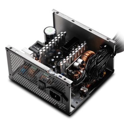 5. XPG PYLON 650W moduł zasilaczy 24-pin ATX ATX Czarny