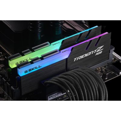 3. Pamięć G.SKILL TridentZ RGB F4-3200C16D-16GTZR (DDR4 DIMM; 2 x 8 GB; 3200 MHz; CL16)