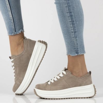 5. Skórzane półbuty damskie na platformie beżowe Filippo DP6795