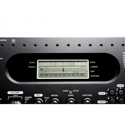 4. Kurzweil KP70 - Keyboard