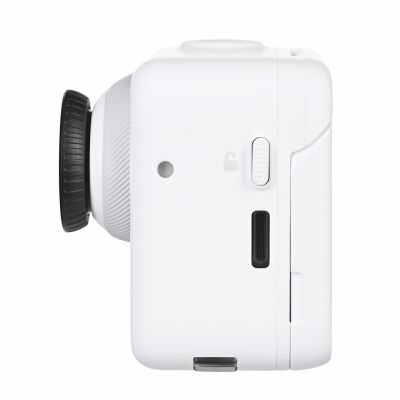 9. Insta360 GO 3S (64GB) Biała - Kamera Sportowa 4K 39g