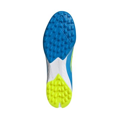 6. Buty piłkarskie adidas F50 Pro TF JR8942