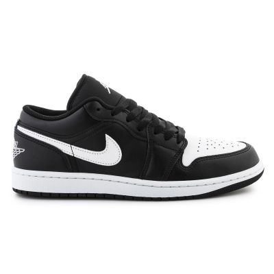 7. Buty Nike Air Jordan 1 Low M 553558-043