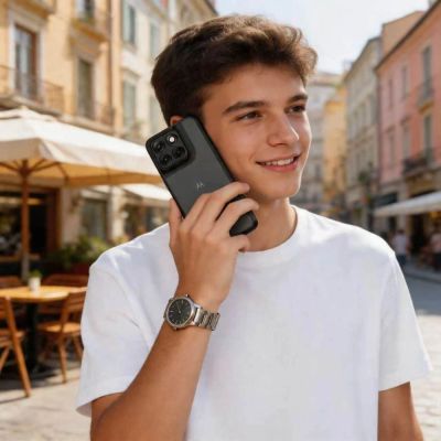 4. Etui Tech-Protect Magmat na Motorola Edge 70 Fusion / Fusion + 5G - czarne matowe