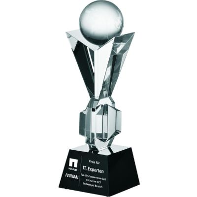 7. Trofeum szklane grawerowane z etui +wypełnianie farbą
