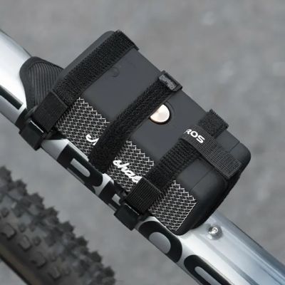 8. Pasek rowerowy z rzepem Rockbros 50210064001 na głośnik Bluetooth lub bidon - czarny