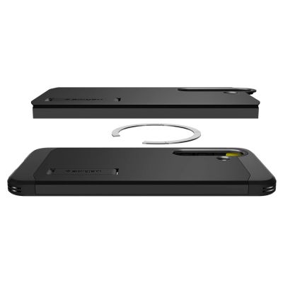 7. Etui Spigen Tough Armor MagSafe na Samsung Galaxy S25 - czarne