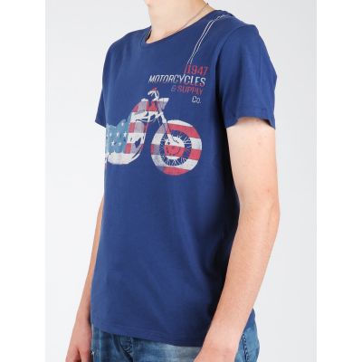 2. T-shirt Wrangler S/S Biker Flag Tee W7A53FK 1F