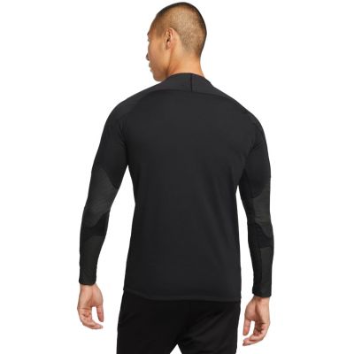 11. Bluza Nike Techfit Strike Drill Top Winter Warrior M DC9156 010