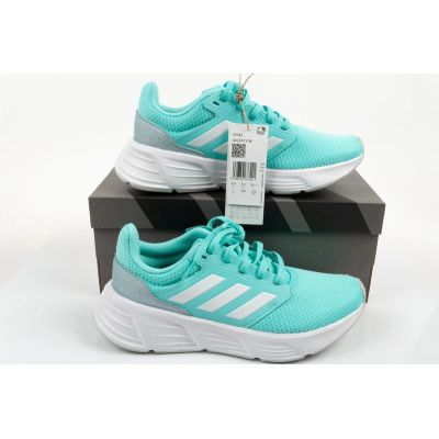 9. Adidas buty damskie sportowe Galaxy 6 W do biegania miętowe wygodne