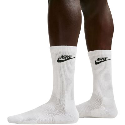 4. Skarpety Nike Everyday Elevated 3 pary białe IH8522 901